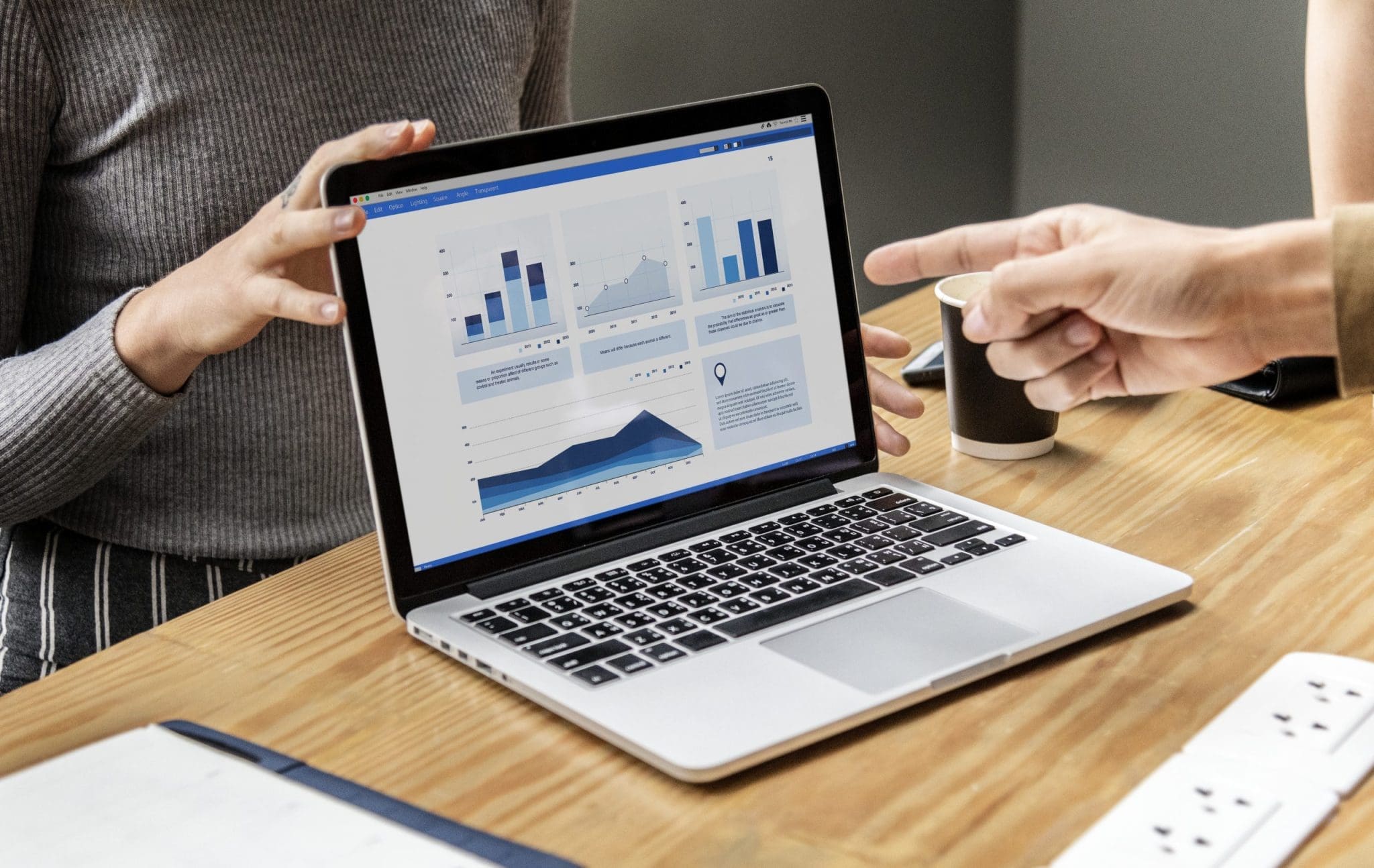 Experts de boutiques Shopify - La Fabrique Shopify Montréal google analytics scaled